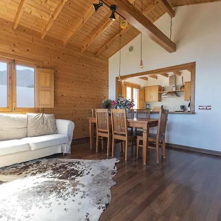 Montana Ilusion Parking ,wifi, Bbk Y Vistas Chalet *